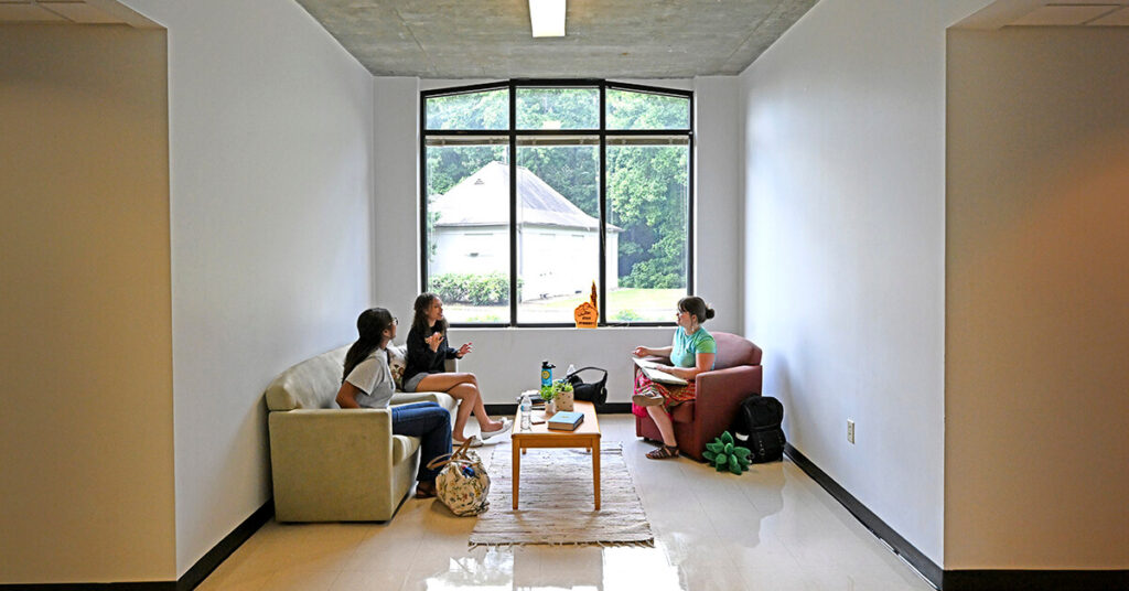 Bowden Magbee common room