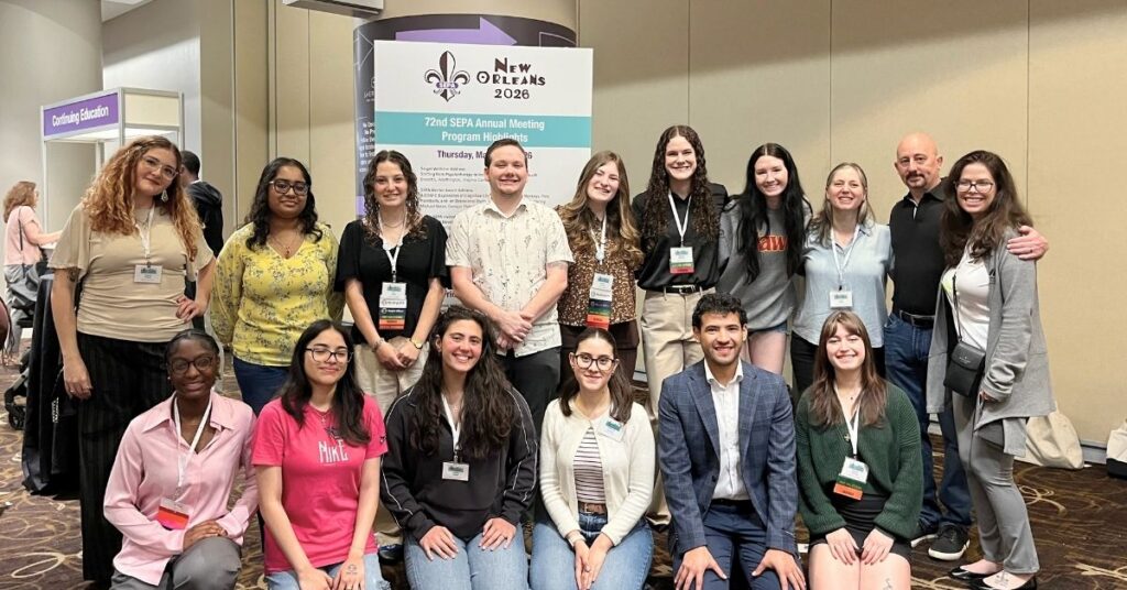 A group of Oglethorpe students and professors at the Southeastern Psychological Association conference