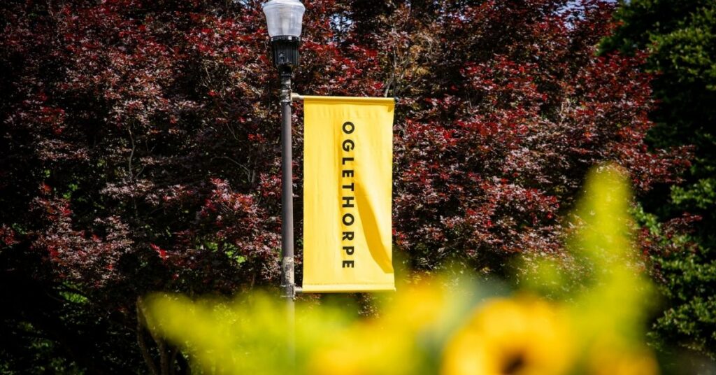 A yellow Oglethorpe banner