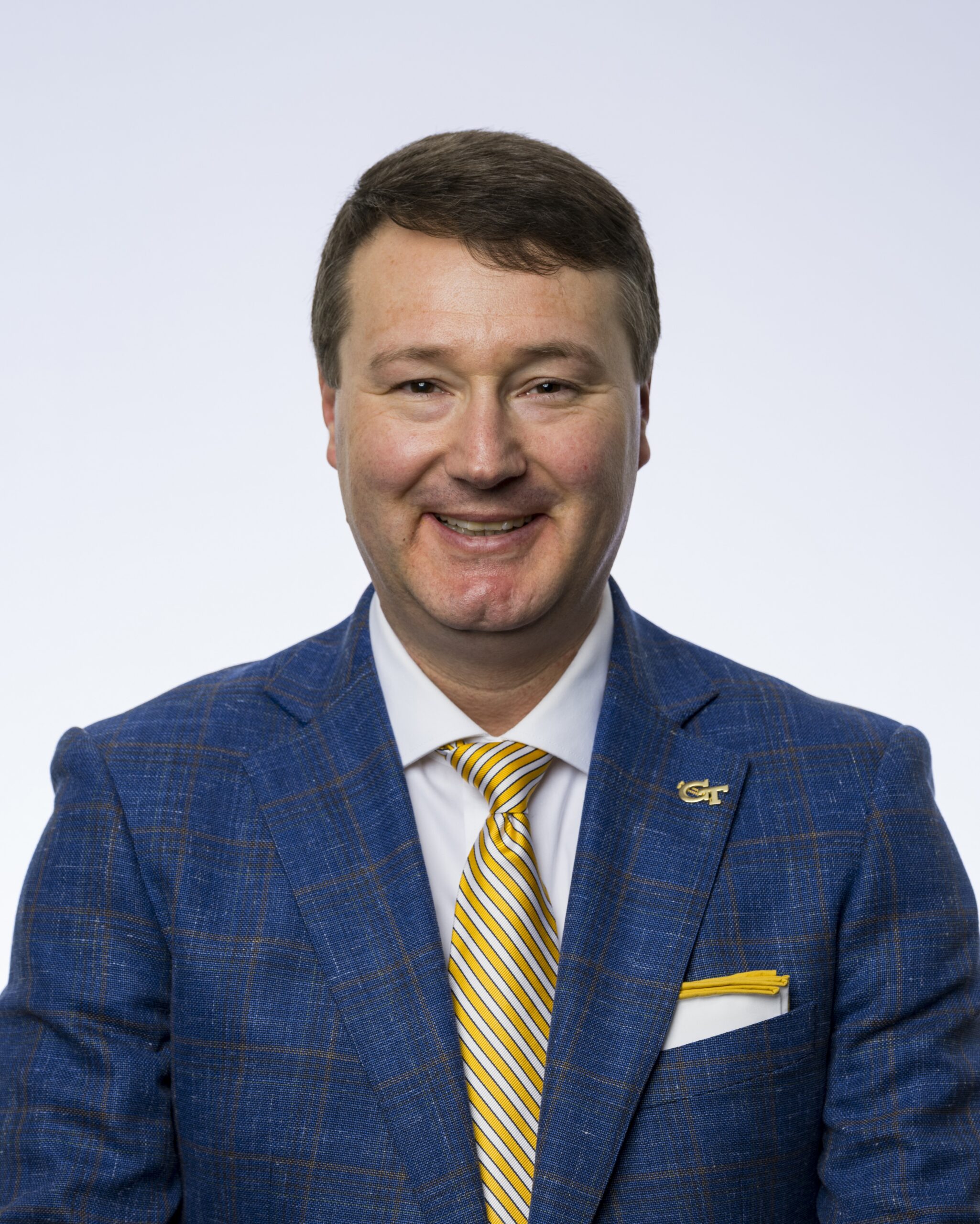 Brent Jones headshot