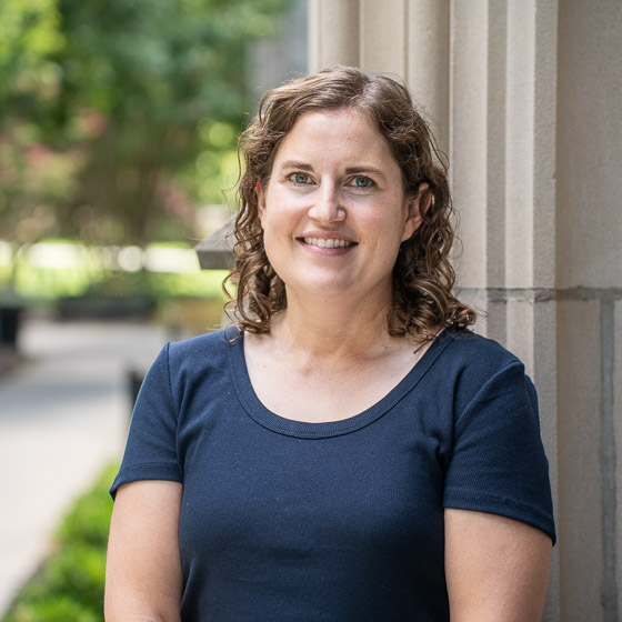 Lisa J. Hayes